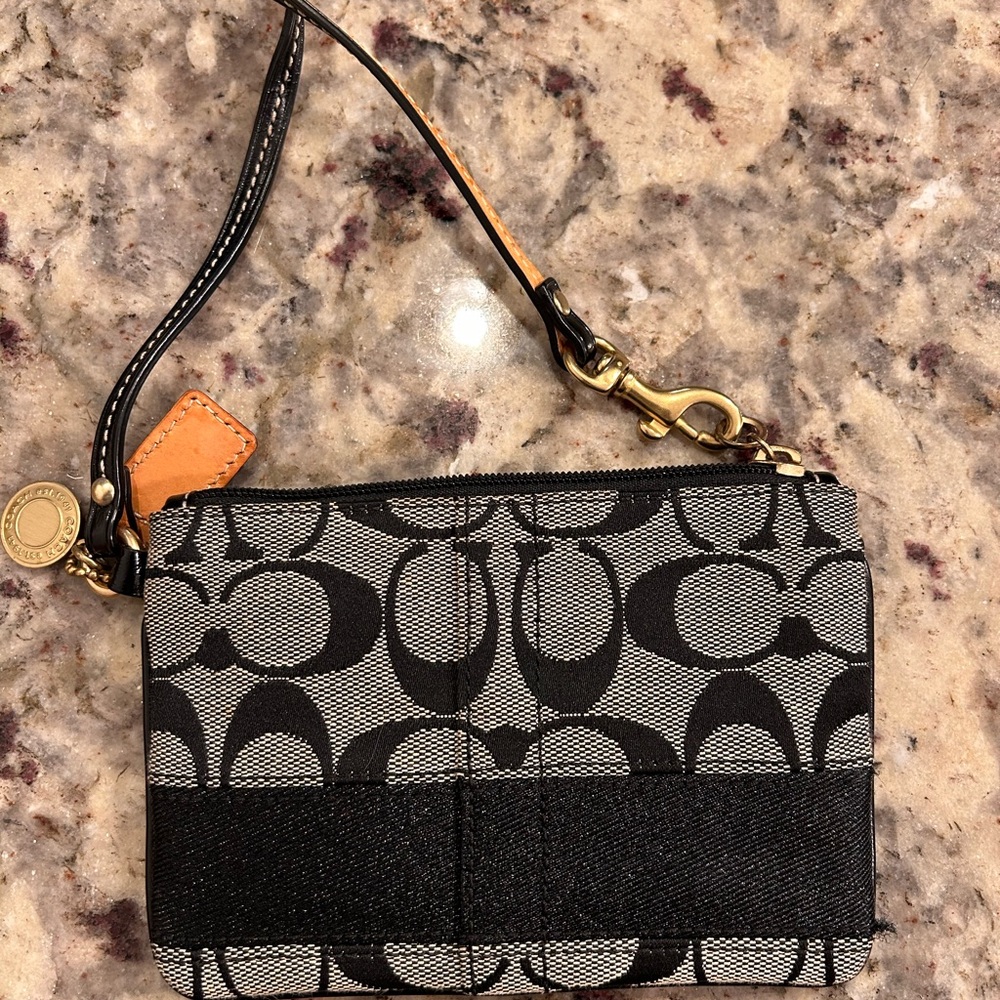Coach Wrislet Bag